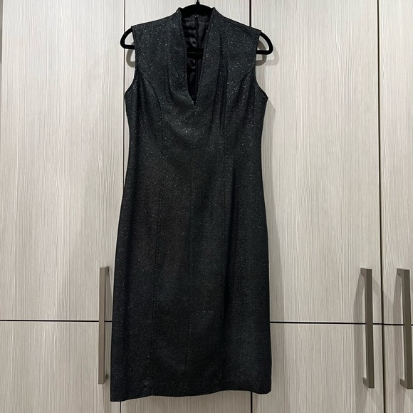 Coldwater Creek | V-Neck Sheath Midi Dress | Black Silver Metallic‎ | Size 6 - Picture 1 of 10